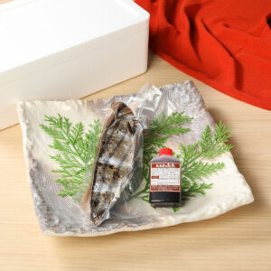 ふるさと納税で大人気!土佐久礼かつおの藁焼きタタキ